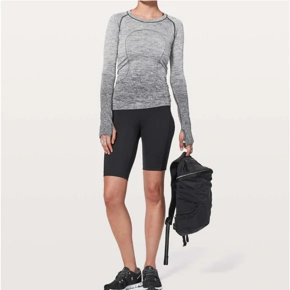 LULULEMON Swiftly Tech Long Sleeve Crew - 10 - Picture 1 of 9
